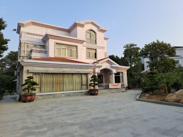 广州花都山前大道碧桂园棕榈岛碧桂园棕榈岛 7室4厅5卫 南北通透 413