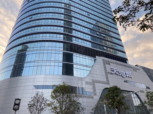 【多图】粤海广场,万博租房,万博地标粤海南向办公室 可注册也可住家