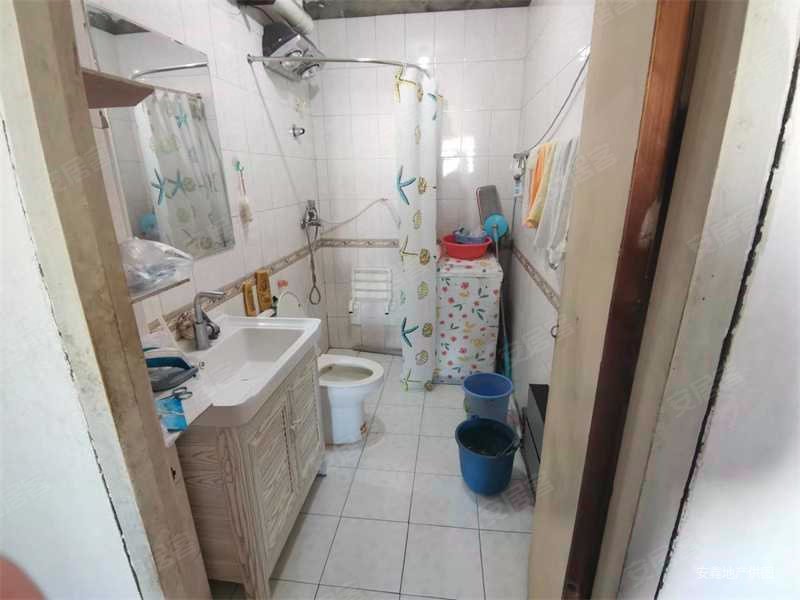 叠翠山庄 商品房 中间好楼层 集中供暖 南北通透