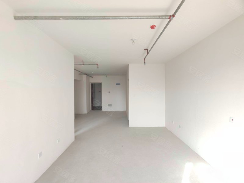 威廉公馆两室两厅一卫毛坯房产权清晰