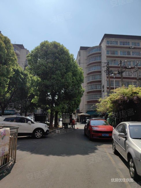 贵阳房产网>贵阳二手房>南明二手房>沙冲路二手房>茶花小区>488_650竖