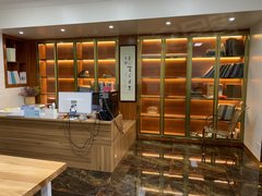 梧州长洲两广批发市场神冠豪都 4室2厅1卫出租房源真实图片