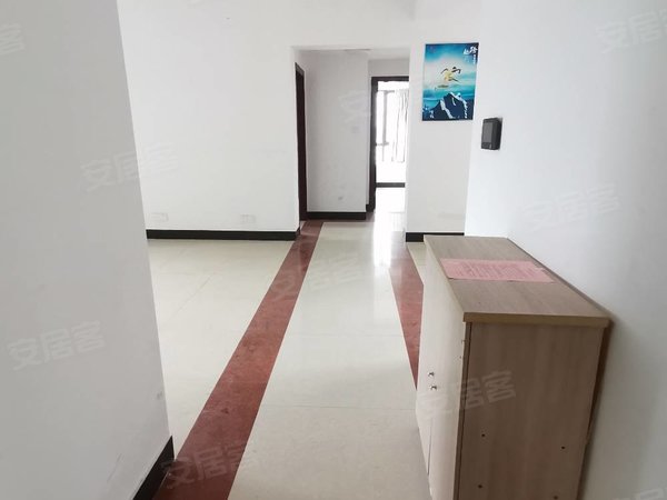 红星国际广场晶品,闽江大道租房,爱琴海旁 三房可办公 可员工宿舍