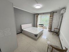 北京顺义顺义城区澜西园 主卧阳台 出租全屋密码锁 随时看房出租房源真实图片