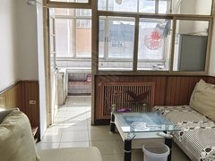 铜川王益中心广场王益区市政府家属院三室一厅简单装修单元房出租出租房源真实图片