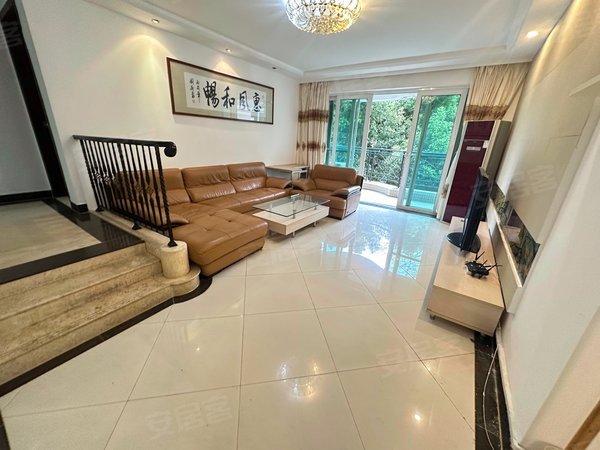 【多图】帝景华苑,广州塔租房,帝景华苑 带80平大露台 可望广州塔