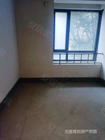 急售爱家名邸低于市场价20万超大楼间距看房方便