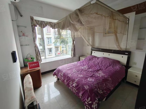 东莞东城东泰阳光假日中信阳光假日全新装修南北通透3房2厅出租出租