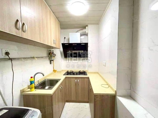 杭州上城城站建国南苑(南3区)江城路地铁 建兰中学 吴山广场 河坊街 可短租 南北通透出租房源真实图片