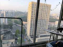 青岛市北新都心海尔世纪公馆 5室1厅1卫出租房源真实图片
