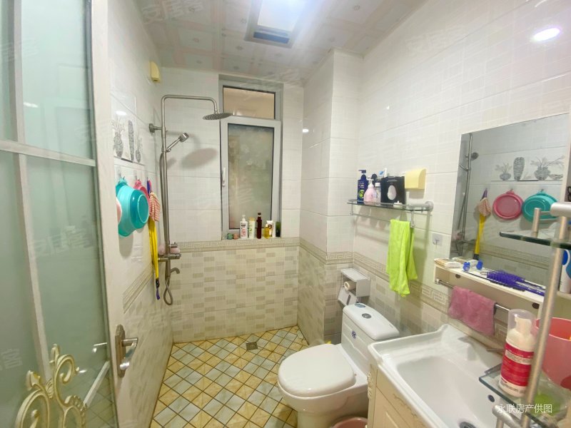 康大鑫都汇府小区楼座位置全天采光精装全明套二随时看房