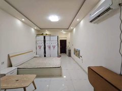 喀什喀什市喀什城区中亚公寓出租 1000元 押一付一 可以短租出租房源真实图片