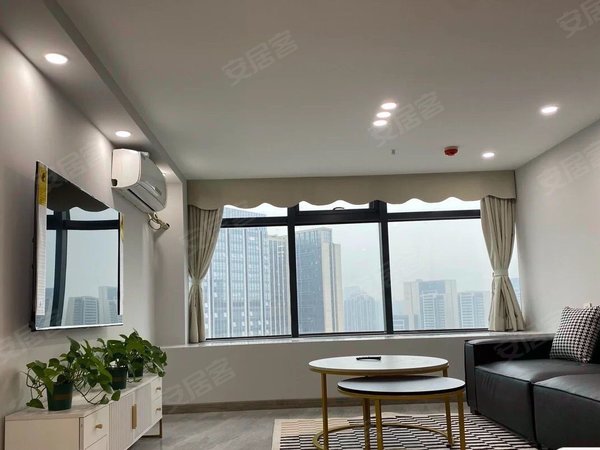 成都成华万年场龙湖梵城(商住楼)可押一付一理工大学七号线八号线地铁