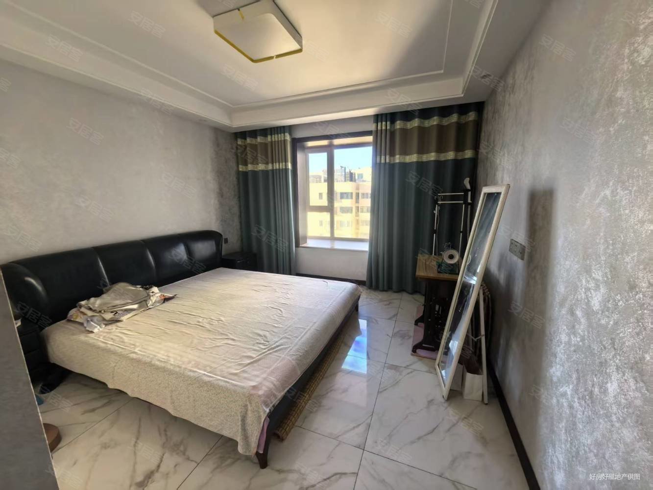 九州府邸3室2厅2卫171㎡南北180万