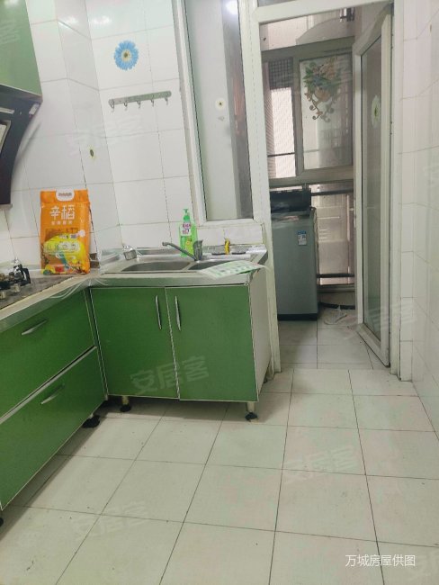 户型方正物管优良房东急卖