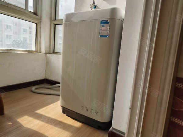 徐州金山桥开发区泰隆商业街蟠桃五村实图实价！蟠桃五期，泰隆商业街仁慈医院恩华宝莲寺附近出租房源真实图片