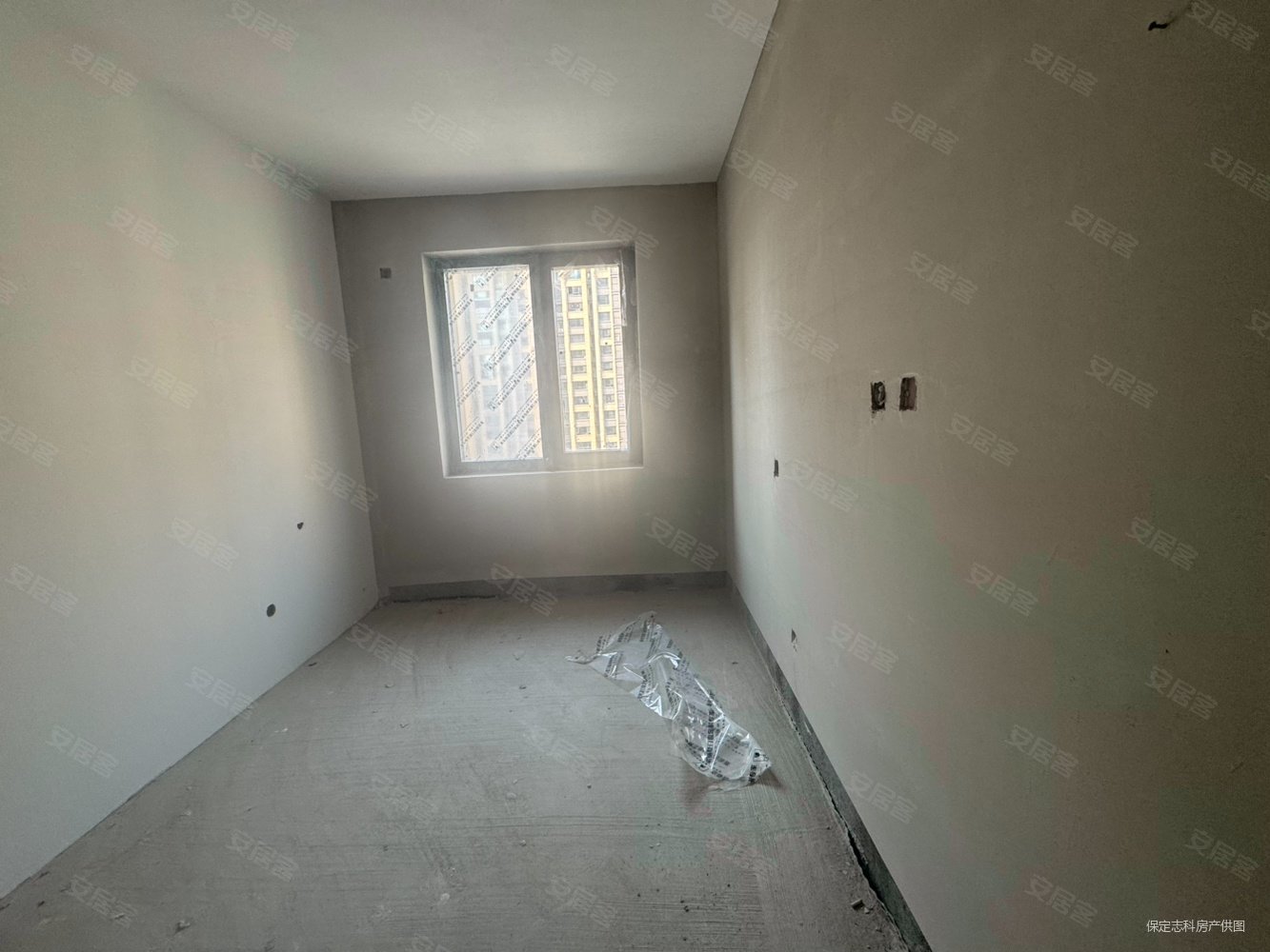 中国府3室2厅2卫120.04㎡南北115万