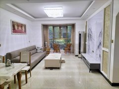 乐山路阳光福园东区精装修2室，家具家电齐全，拎包入住。