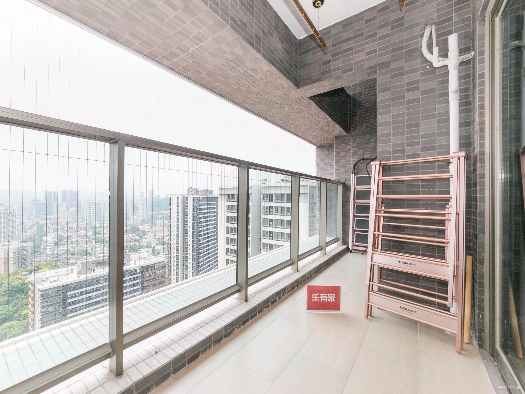 深业东岭3室2厅2卫85.83㎡西425万