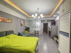 郴州北湖燕泉广场五岭广场 附近 香榭大厦 精装公寓 家具家电齐全 即入住出租房源真实图片