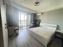 台州温岭城西银泰旁京都御府 精装朝南一室1500月 带阳台 包物业宽带出租房源真实图片