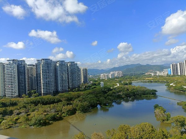 三亚吉阳凤凰路南段天泽湖畔春节短租房  三亚丹州社区天泽湖畔小区