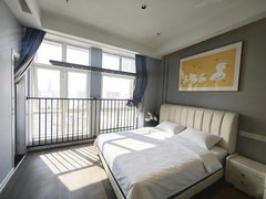 合肥包河东陈岗落地窗一室加衣帽间！市第三医院漫乐城平安大厦宝利丰徽州大道出租房源真实图片