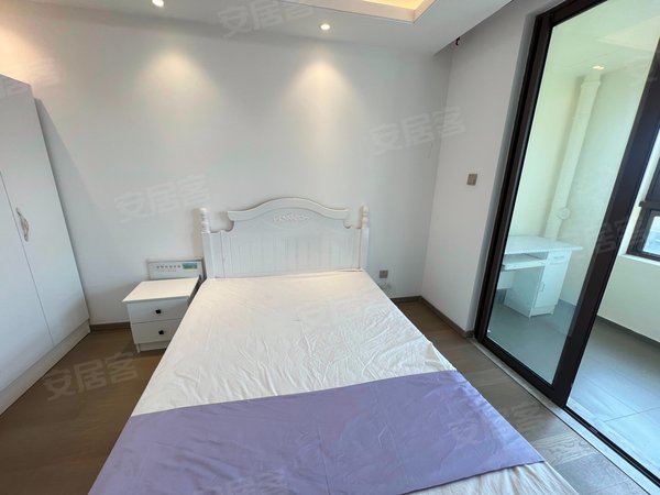 苏州工业园青剑湖天阅湖滨雅苑天阅湖滨近 联合生活广场 曼哈顿广场