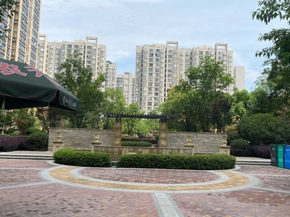 蓝光乐彩城三期