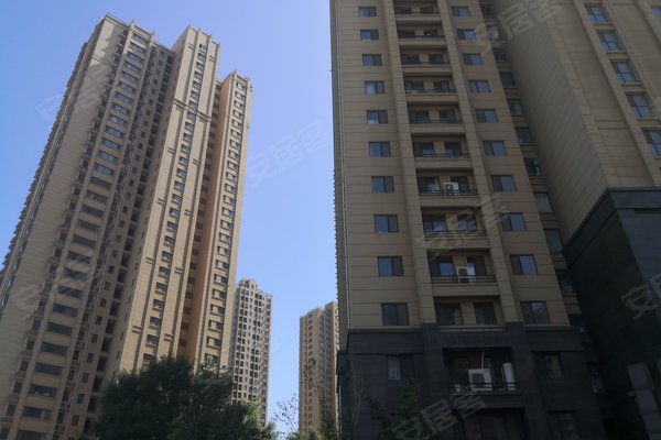 悦蓝山怎么样,好不好_中介房产经纪人:肖云龙对悦蓝山的评价-泰安安居