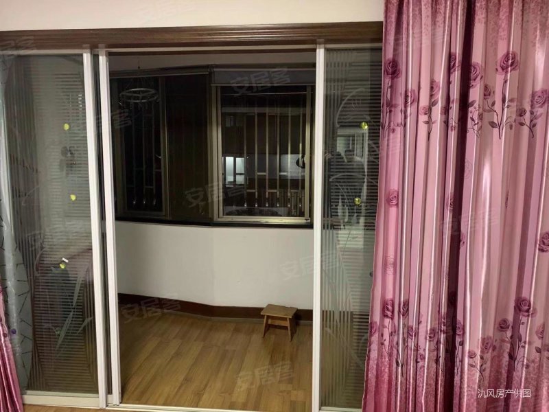 新城苑(宜兴)4室3厅2卫103㎡南139.8万