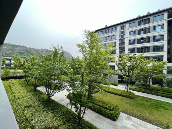 苏州虎丘虎丘城区山水樾澜庭(西区)高端小区山水樾澜庭三房两卫,电梯