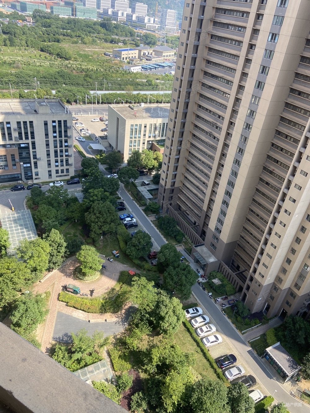 麒麟紫荆城定林苑2室1厅1卫64㎡南北99万