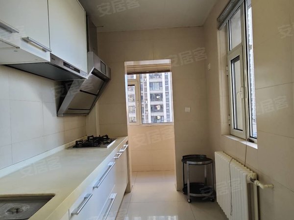 包头青山万达广场万达广场万达小区业主诚心出租了，看对可以义价空间的了，南北通透出租房源真实图片