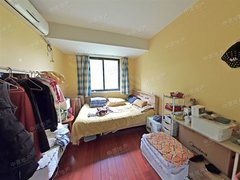 上海嘉定嘉定新城南北通透,环境优美,近地铁,精装修出租房源真实图片