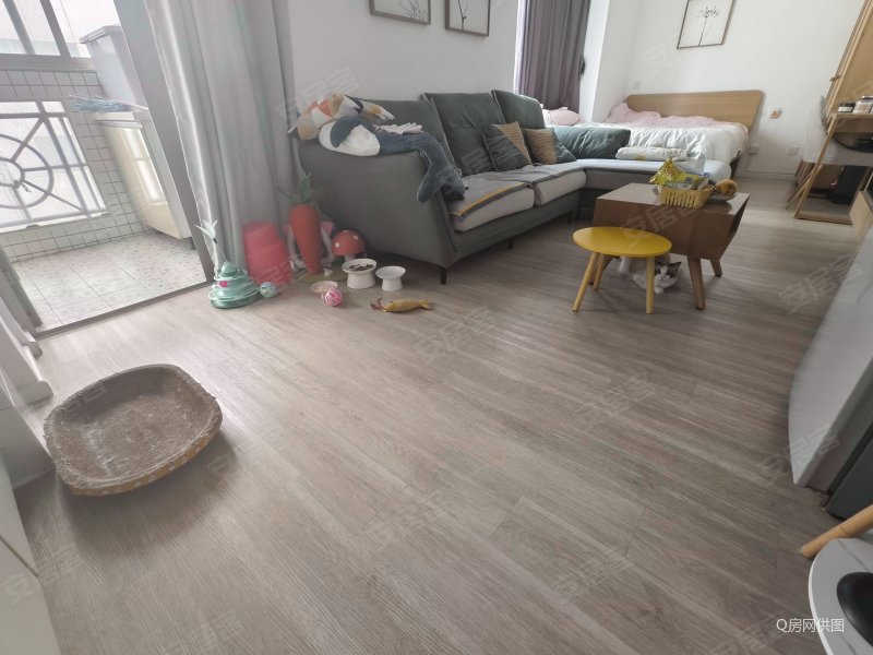 天俊大厦 交通便捷 商品住宅 高楼层视野无遮挡 近地铁