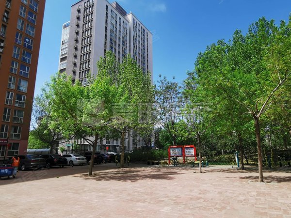 北京朝阳朝青板块青年汇佳园1室1厅 青年汇佳园 临地铁出行便利