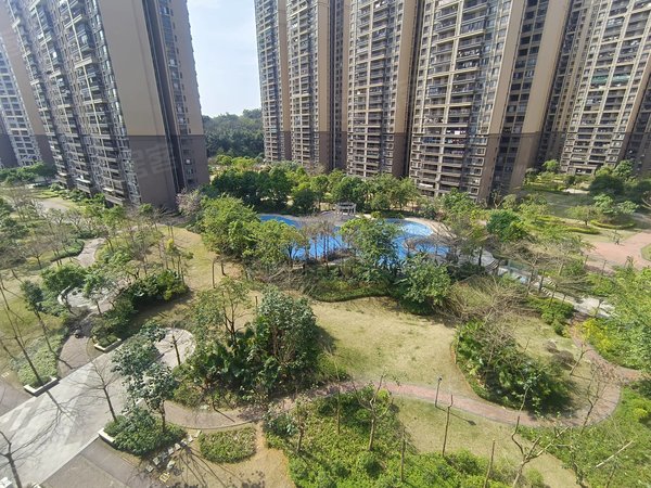 街口中心区租房,山水城三房出租 四台空调 租1800元 二楼,从化租房