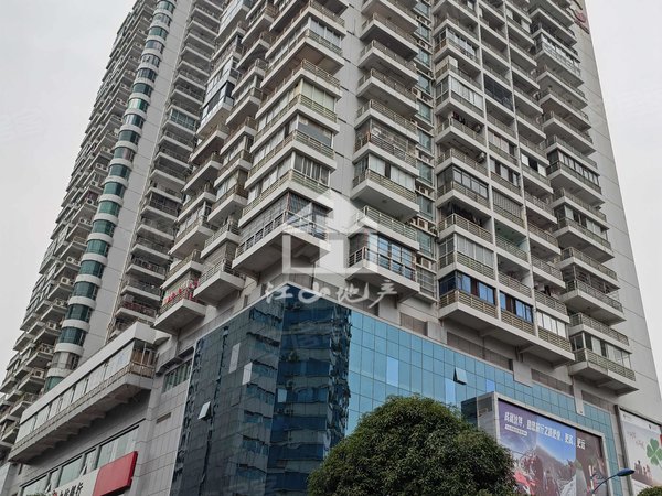 南宁青秀南湖广场绿城画卷绿城画卷4房2厅简装修6800元出租房源真实