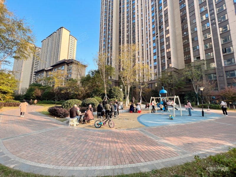 长沙房产网>长沙二手房>雨花二手房>雨花区政府二手房>合能枫丹丽舍>