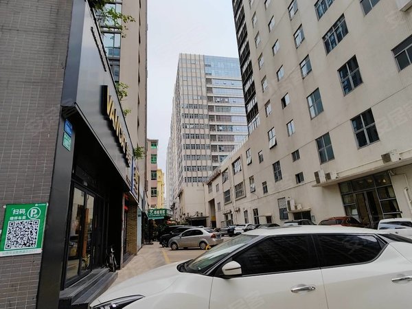 广州花都镜湖大道高晟广场小区随时看房入住 高楼层出租 无异味出租