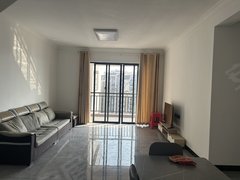 梧州龙圩龙圩城区龙湖春天 电梯三房拎包入住 1300月出租房源真实图片