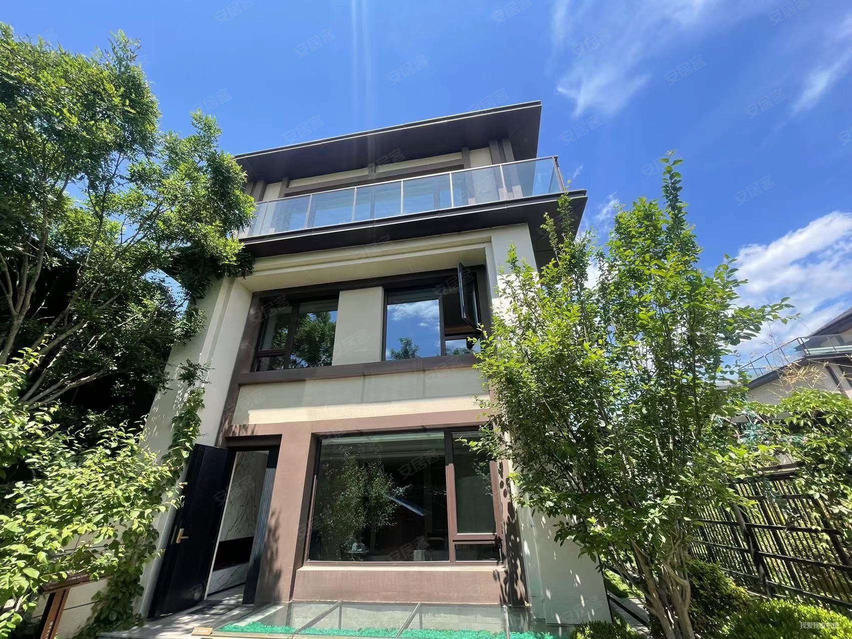 现房开发商直售免物业费金海湖临湖别墅独门独院