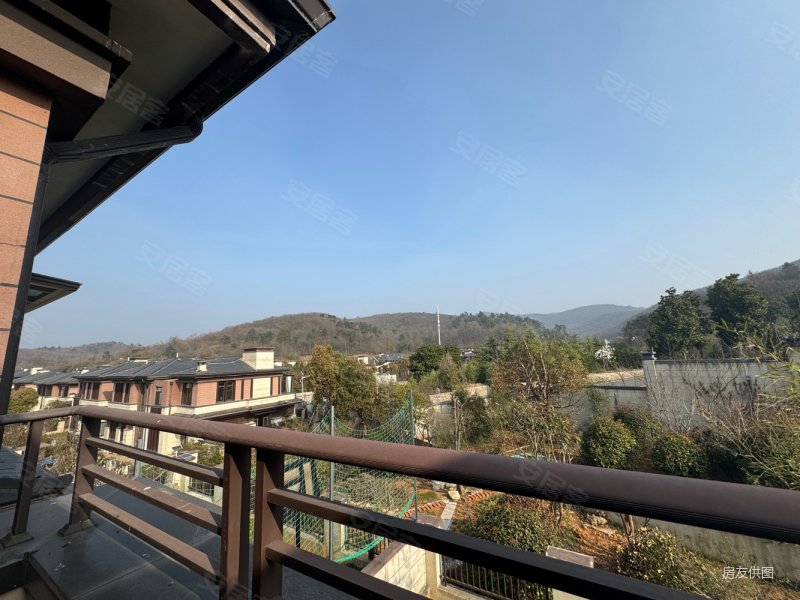 汤泉别墅 温泉入户 毛坯随意装修,大吉公元二手房,290万,4室2厅,2卫