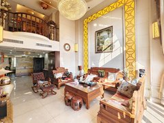 泉州晋江世茂御龙湾出租 自住 复式四房 全屋定制红木家具 家具齐全可看出租房源真实图片