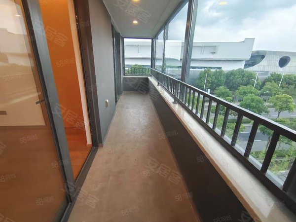 绍兴镜湖洋江西路武地融创奥璟园出租奥璟园 97方 三室二厅二卫 价格