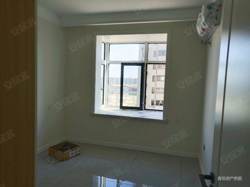 天华园三阳户型精装修没住过采光好无尾款