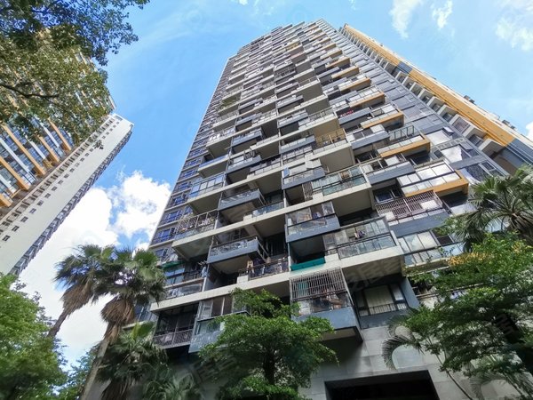 深圳南山前海星海名城(五期)急租精装两房 拎包入住 家电齐全 带一个