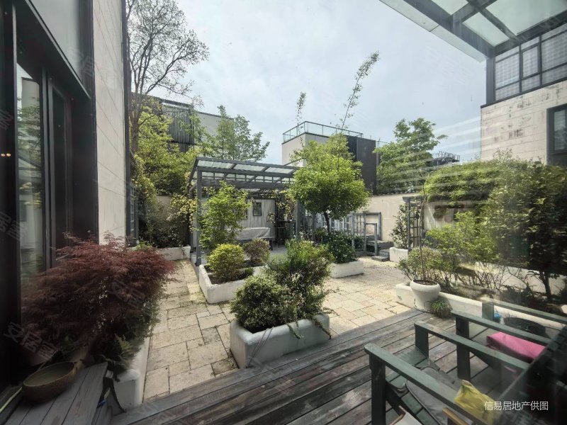 万科大家双拼别墅低容积楼龄新出行方便电梯房南北通透