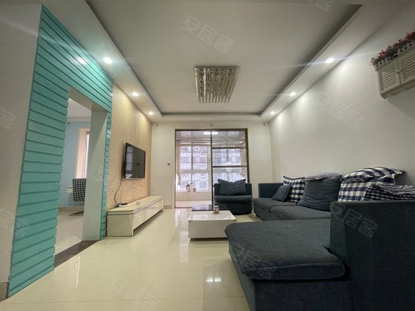 潍坊青州青州城区御景隆城御景隆城电梯房四居带车位精装1700整租出租